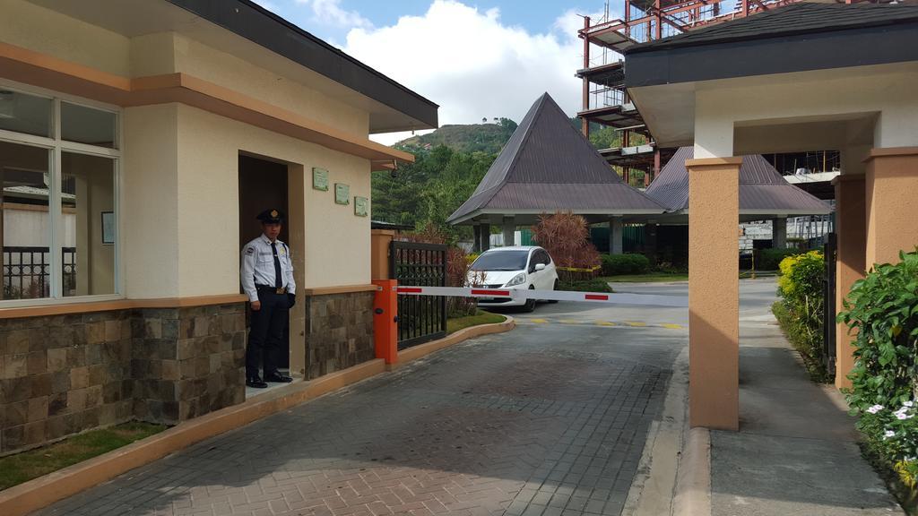 The Courtyards Goshen Apartment Baguio City Bagian luar foto